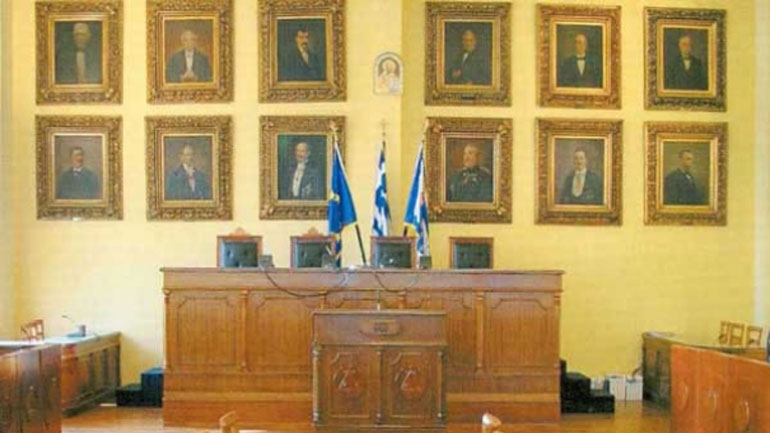 Αναβάλλονται οι συνεδριάσεις των Δημοτικών Συμβουλίων της Τετάρτης στον Πειραιά