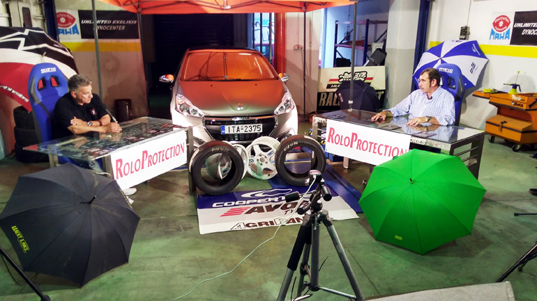 Ο Θανάσης Παπαθεοδώρου (δεξιά) και ο Στράτος Φωτεινέλης