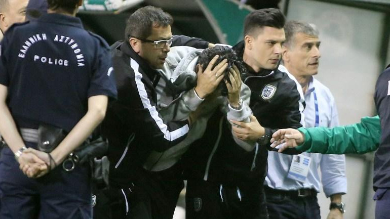 «Βαριά» καμπάνα στον Παναθηναϊκό για το κουτάκι στον Ίβιτς