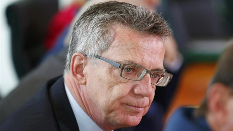 Ο Γερμανός υπουργός Εσωτερικών εγκωμιάζει τις σχέσεις με Ουάσινγκτον – Λονδίνο στην ασφάλεια