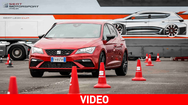 Ποιος αναβάτης του MotoGP οδηγεί το Seat Leon Cupra;