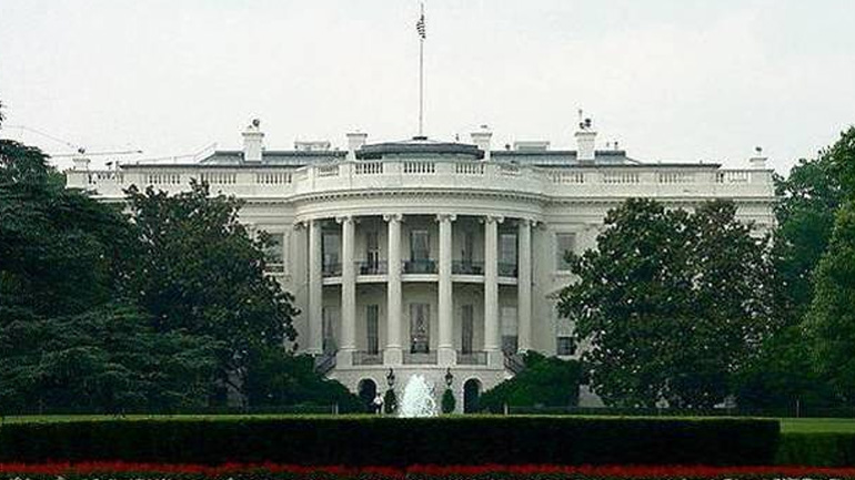 Παραιτήθηκε ο υπεύθυνος επικοινωνίας του Λευκού Οίκου