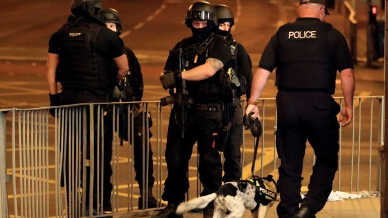 Σε σοβαρή κατάσταση παραμένουν 17 από τα θύματα του Μάντσεστερ