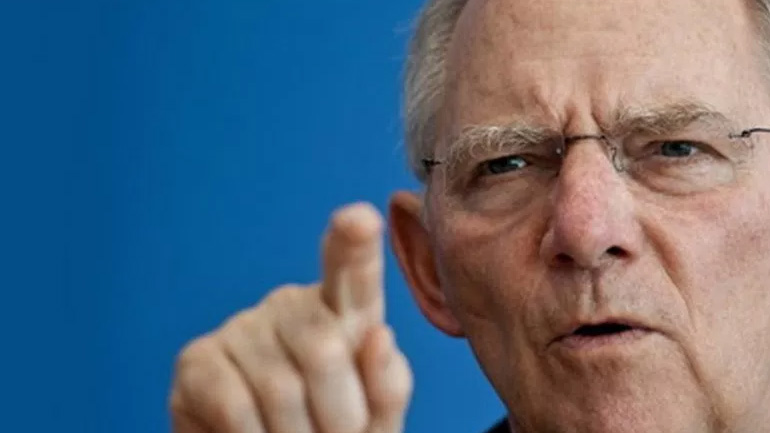 Σόιμπλε κατά ΔΝΤ για το ελληνικό χρέος