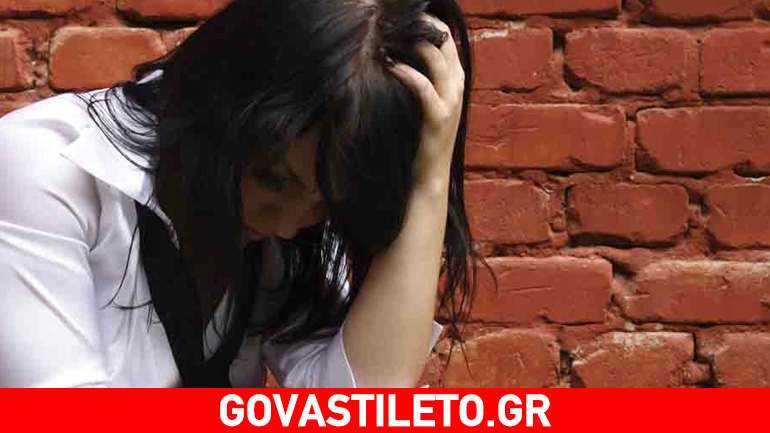 Τα 5 στάδια της θλίψης που περνάμε όλοι σε μια δύσκολη στιγμή