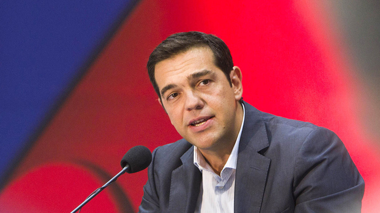 Ο Τσίπρας καλεί σε διάλογο για την οικονομία