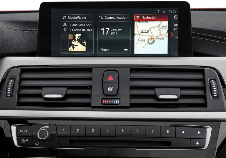 Η συγκεκριμένη οθόνη αφής που προσαρμόζεται ανάλογα με τα γούστα την έχουμε δει σε 7άρα και 5άρα 