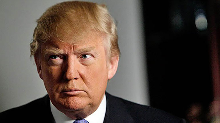 Σε αναζήτηση καλών δικηγόρων για τη νομική υπεράσπιση του Ντόναλντ Τραμπ βρίσκεται ο Λευκός Οίκος