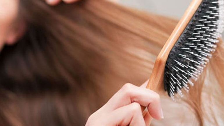 Πώς να επιλέξω τη σωστή βούρτσα για τα μαλλιά μου;