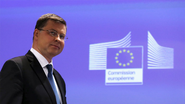 Ντομπρόβσκις: Ώρα να προχωρήσουμε στην ολοκλήρωση της δεύτερης αξιολόγησης