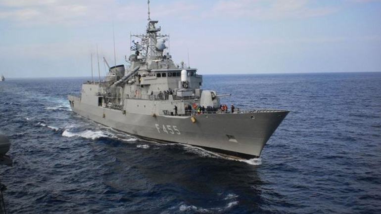 Η φρεγάτα «Σαλαμίς» καταπλέει στην Καβάλα