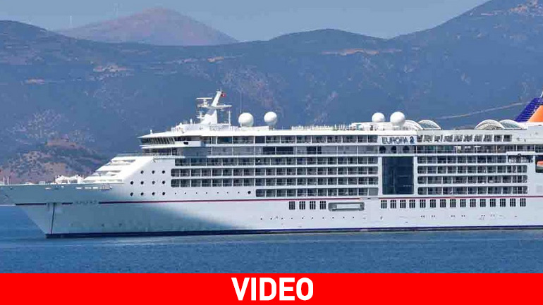 Δύο κρουαζιερόπλοια στο Ναύπλιο