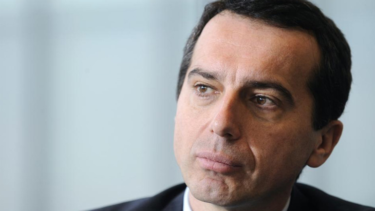 Προώθηση των οικονομικών σχέσεων με τη Ρωσία επιθυμεί ο Κερν