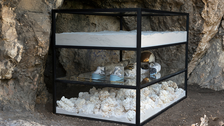 Στο Αστεροσκοπείο Αθηνών «Το Θέατρο της Εξαφάνισης» του Αντριάν Βιλάρ Ρόχας