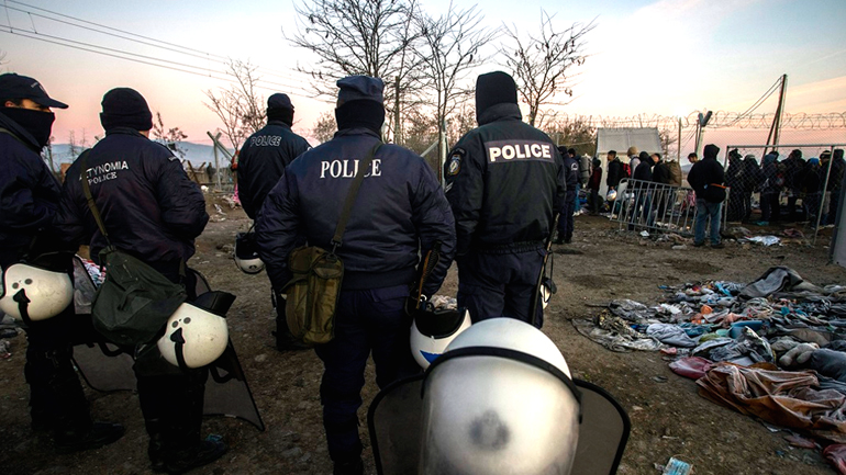 Εξάρθρωση δικτύου διακίνησης μεταναστών