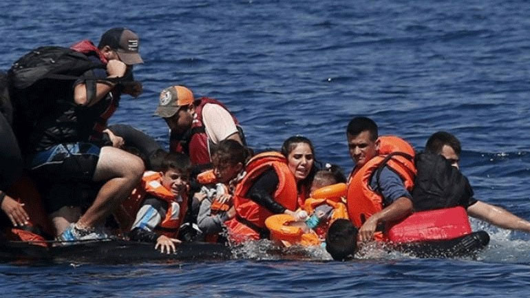 Ισπανία: Διασώθηκαν 170 μετανάστες από το Λιμενικό