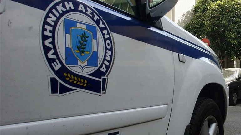 Χίος: «Φάμπρικα» πλαστών εγγράφων έστησε 28χρονος Ιρακινός