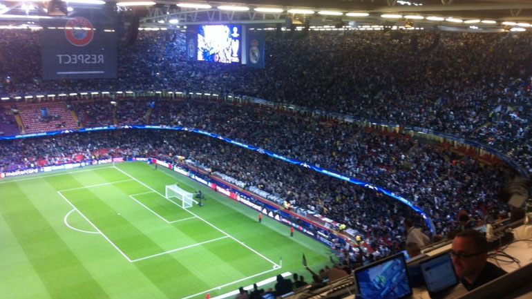 Aρχίζει σιγά σιγά να γεμίζει το 'Μιλένιουμ'