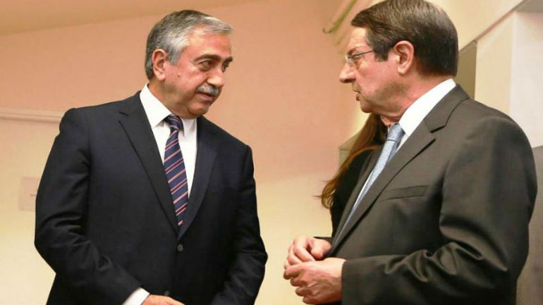 Αναστασιάδης – Ακιντζί στη Νέα Υόρκη για δείπνο με τον γ.γ. του ΟΗΕ