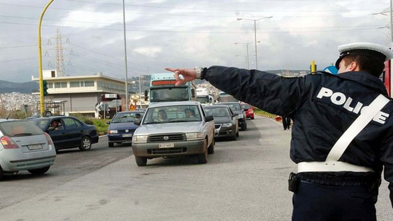 Μέτρα της Τροχαίας για την ασφαλέστερη μετακίνηση των εκδρομέων το τριήμερο του Αγίου Πνεύματος