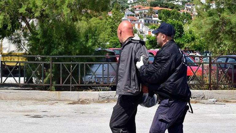 Συνελήφθη επ’ αυτοφώρω διακινητής μεταναστών στη Σταυρούπολη Θεσσαλονίκης