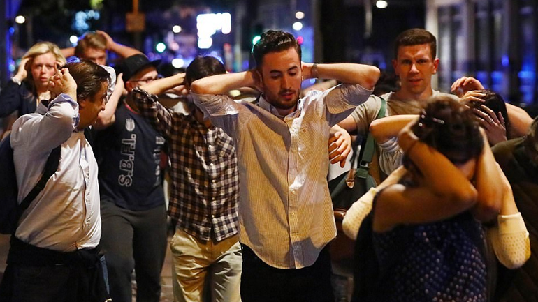 Σε 12 έφθασαν οι συλλήψεις για τις αιματηρές επιθέσεις στο Λονδίνο