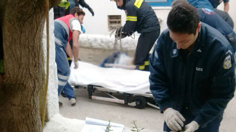 Νεαρός βρέθηκε νεκρός σε ακάλυπτο χώρο στο Ίλιον