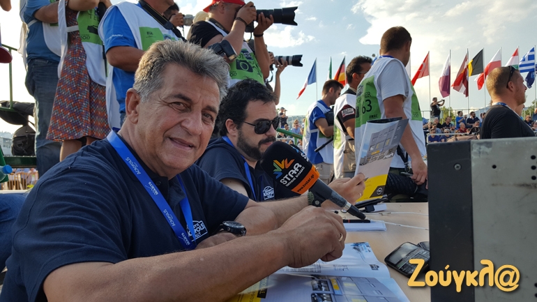 Στράτος Φωτεινέλης (αριστερά) και Στάθης Πετρόπουλος στα μικρόφωνα του star 97.1