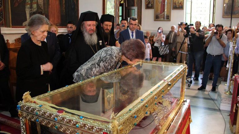 Η βασίλισσα Σοφία της Ισπανίας προσκύνησε το ιερό λείψανο της Αγίας Ελένης