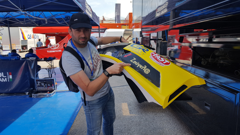 Τελικά... zougla, ΠΑΝΤΟΥ!!!! Και εδώ (στο Skoda Fabia R5 του Σωκράτη Τσολακίδη) αλλά....