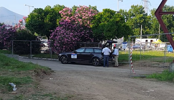 Με το νέο μοντέλο της σουηδικής φίρμας και τους άπλετους χώρους κινήθηκε τις ημέρες διεξαγωγής του Ακρόπολις ο πρόεδρος της ΟΜΑΕ Δημήτρης Μιχελακάκης