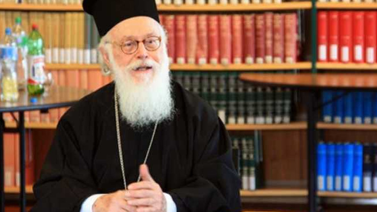 Αρχιεπίσκοπος Τιράνων Δυρραχίου και Πάσης Αλβανίας: Tο πιο δυναμικό στοιχείο είναι η αλληλεγγύη και η αγάπη