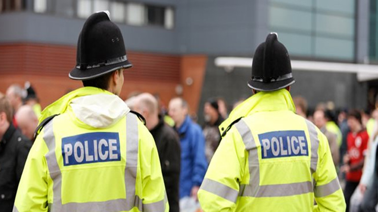 Η βρετανική αστυνομία συνέλαβε στο αεροδρόμιο του Χίθροου ύποπτο για την επίθεση στο Μάντσεστερ