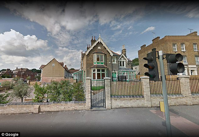 Το νηπιαγωγείο, κοντά στο οποίο σημειώθηκε η επίθεση