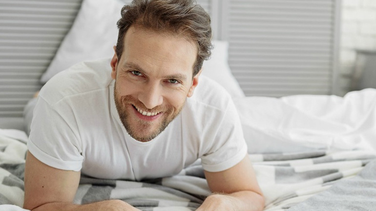 Νέα επιστημονική έρευνα «δικαιώνει» τους εργένηδες!