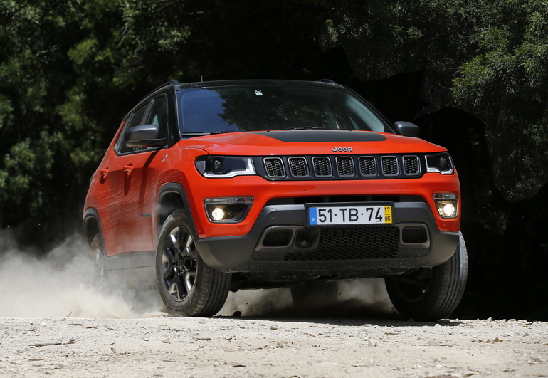 Η έκδοση Trailhawk είναι η πιο σκληροπυρηνική της γκάμας του Compass