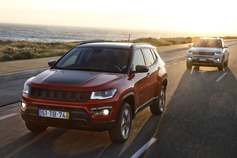 Η ποιότητα κύλισης στη νέα γενιά είναι υποδειγματική και δεν θυμίζει σε τίποτα παλαιά μοντέλα Jeep