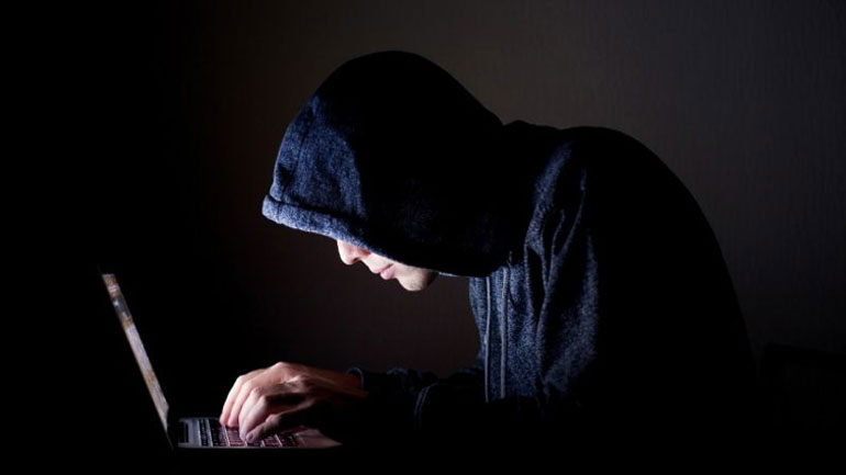 Μια ομάδα εθελοντών έχει βάλει στόχο να αποκαλύψει όσο το δυνατόν περισσότερους χάκερ