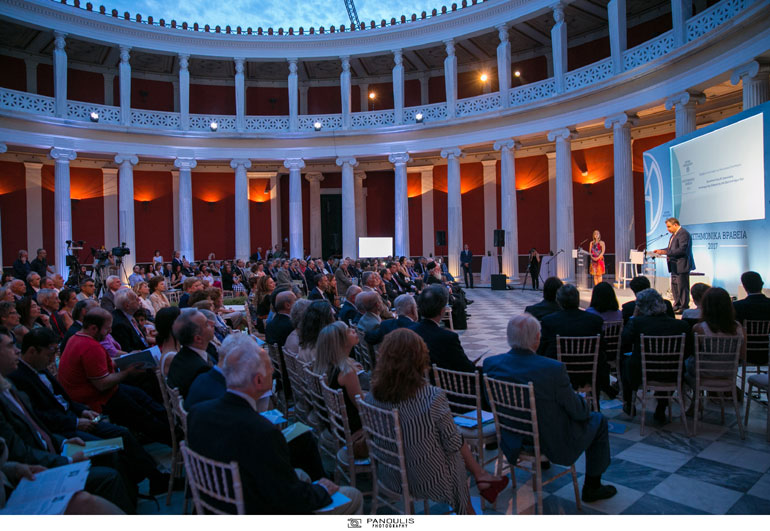 Γενική άποψη του χώρου του Περιστυλίου, όπου πραγματοποιήθηκε η τελετή απονομής των Επιστημονικών Βραβείων του Ιδρύματος Μποδοσάκη