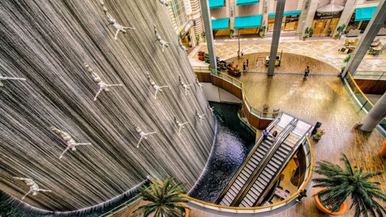 Εγκαινιάζεται το Σάββατο η Documenta 14 στο Κάσσελ