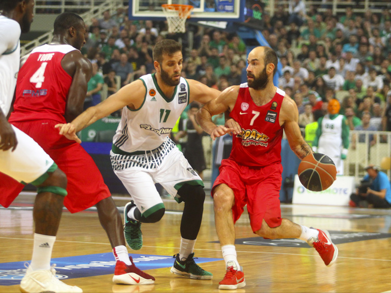 Ο Παππάς μαρκάρει τον Σπανούλη