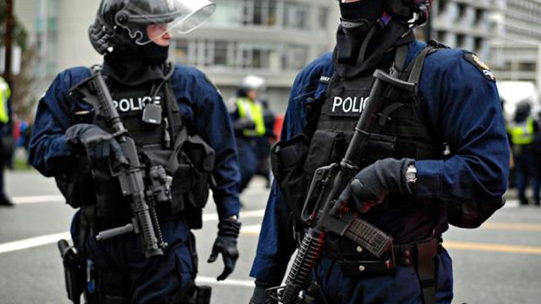 Η βρετανική αστυνομία απήγγειλε κατηγορίες για τρομοκρατία σε έναν άνδρα