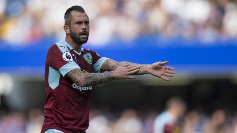 Πιέζει την Μπέρνλι ο Ντεφούρ