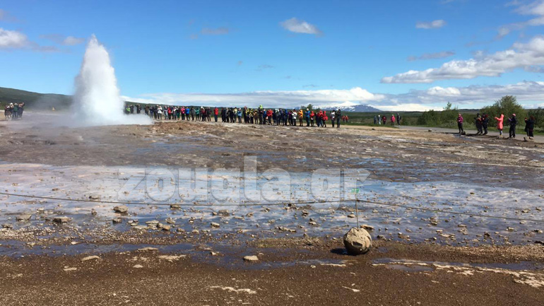 Το εντυπωσιακό γκέιζερ (θερμοπίδακας)