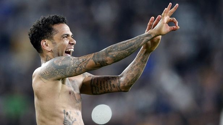 Προσφέρει νέο συμβόλαιο στον Ντάνι Άλβες η Γιουβέντους