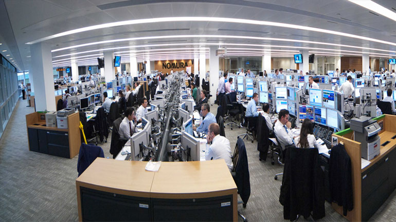 Η Nomura προβλέπει νίκη των Συντηρητικών με 331 έδρες