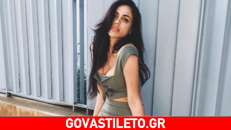 Κόνι Μεταξά: Ποζάρει ολόγυμνη στην τουαλέτα και προκαλεί!