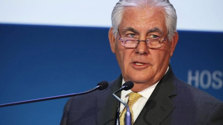 Οι ΗΠΑ προτρέπουν τη Σαουδική Αραβία να χαλαρώσει τον αποκλεισμό προς το Κατάρ Οι ΗΠΑ προτρέπουν τη Σαουδική Αραβία να χαλαρώσει τον αποκλεισμό προς το Κατάρ