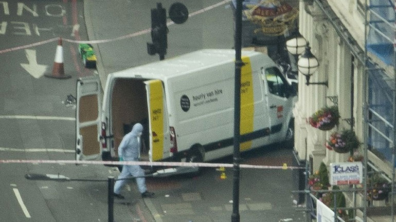 Οι δράστες της τρομοκρατικής επίθεσης στη Γέφυρα του Λονδίνου επιχείρησαν να νοικιάσουν φορτηγό 7,5 τόνων