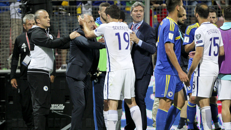 «Του επιτέθηκαν οι Έλληνες παίκτες. Ήταν αυτοάμυνα»